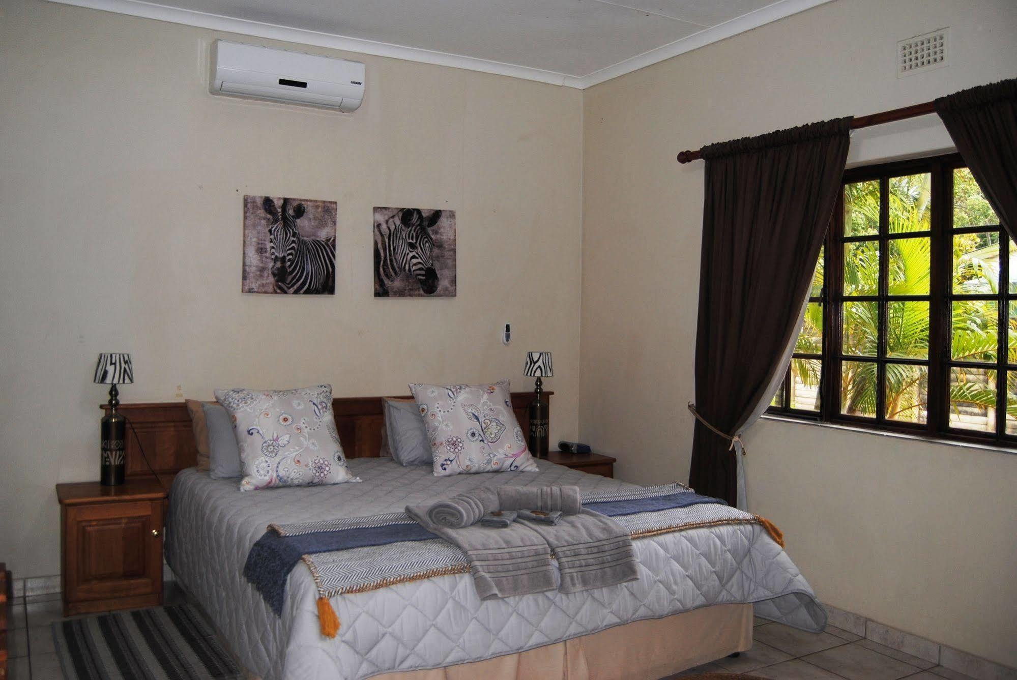 African Dreamz Guest House Saint Lucia Estuary Exteriör bild