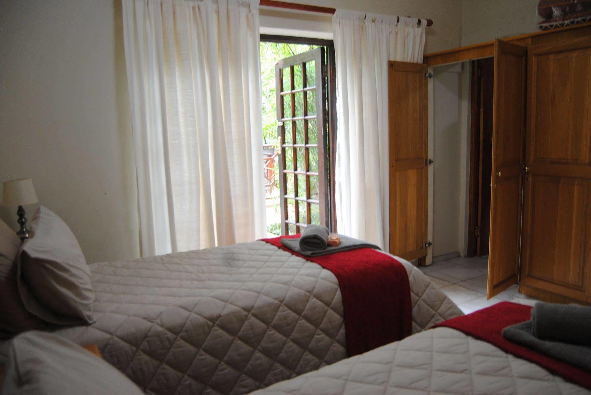 African Dreamz Guest House Saint Lucia Estuary Exteriör bild