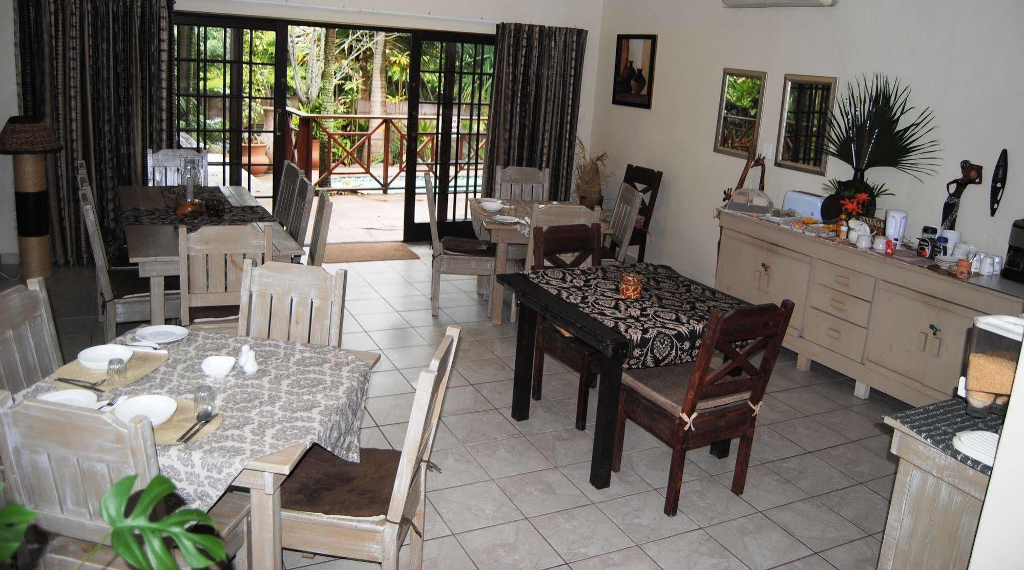 African Dreamz Guest House Saint Lucia Estuary Exteriör bild